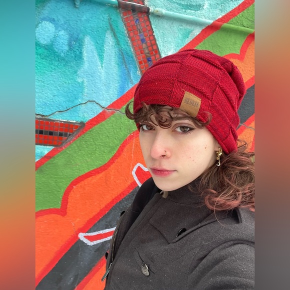 MEET THE POSHER! - Picture 1 of 2